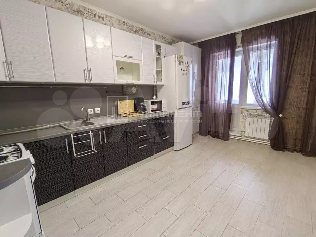 2-к. квартира, 64 м, 2/9 эт. - Фото 0