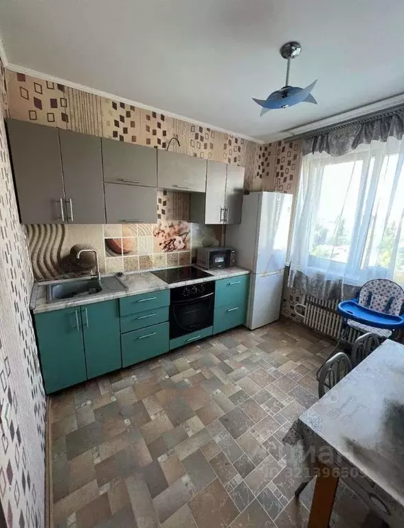 4-к кв. Белгородская область, Старый Оскол Буденного мкр,  (71.8 м) - Фото 0