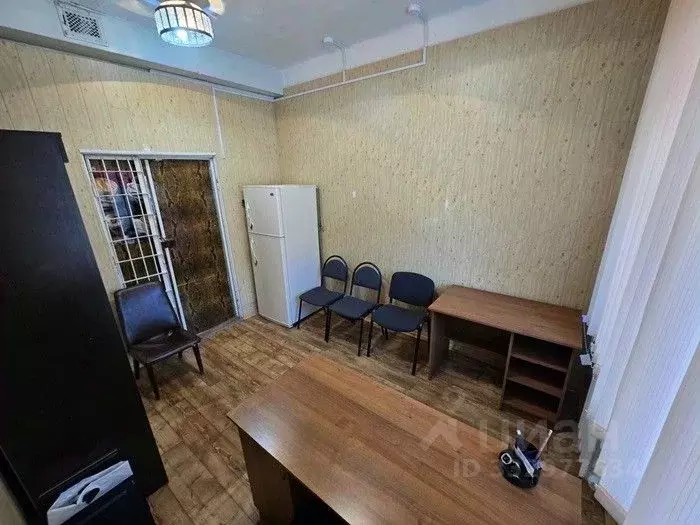Офис в Севастополь ул. Кулакова, 58 (15 м) - Фото 2