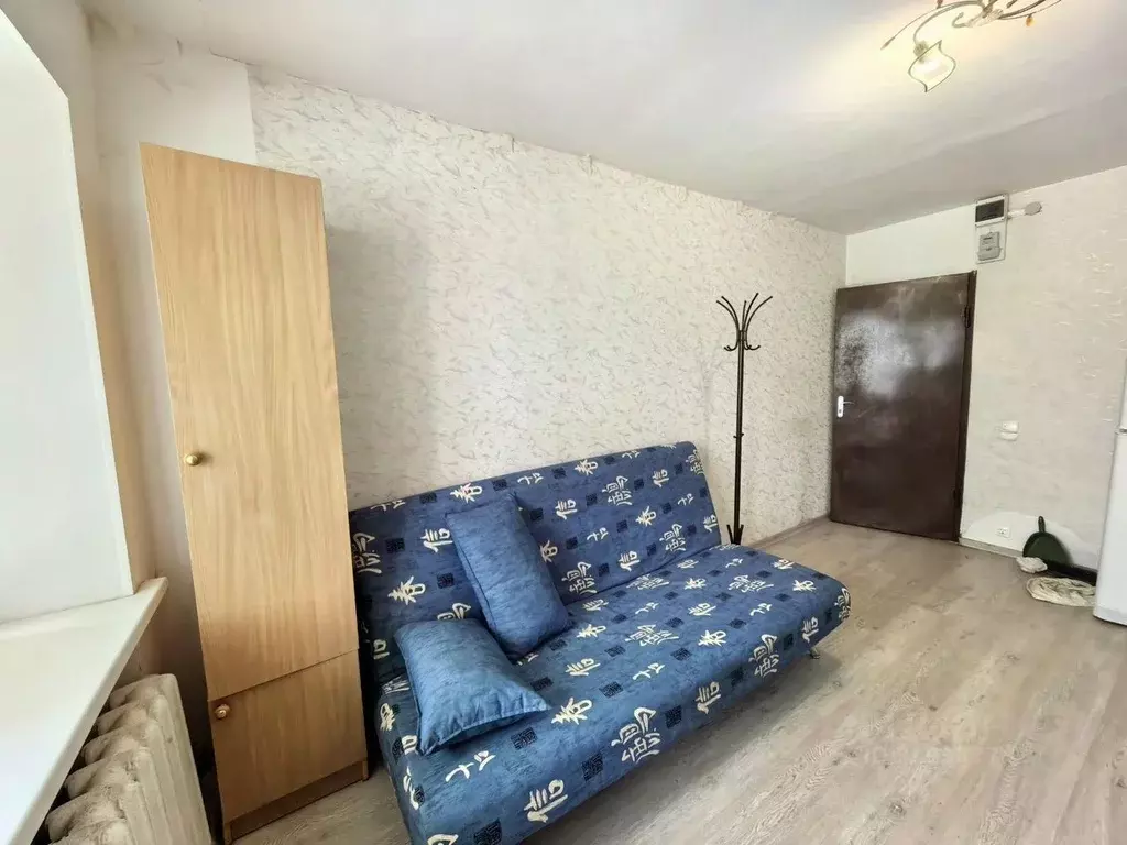 Комната Новгородская область, Великий Новгород ул. Ломоносова, 32к1 - Фото 1