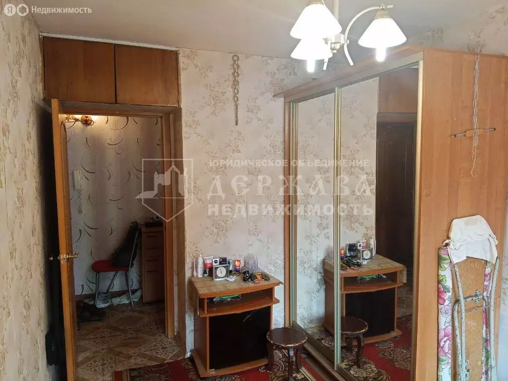 2-комнатная квартира: Междуреченск, проспект Строителей, 1 (41.9 м) - Фото 1