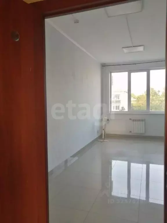 Офис в Кемеровская область, Кемерово Базовая ул., 5Б (18 м) - Фото 1