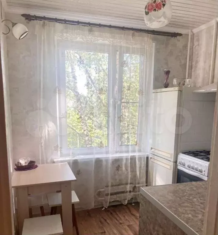 2-к. квартира, 55 м, 6/9 эт. - Фото 0