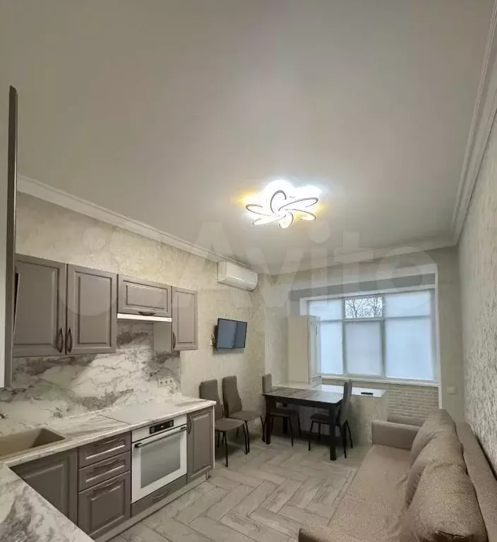 2-к. квартира, 48 м, 1/11 эт. - Фото 0
