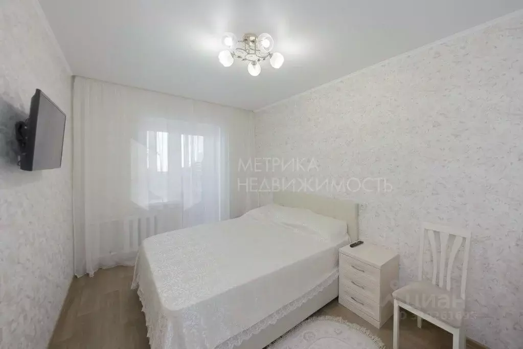 2-к кв. Тюменская область, Тюмень Широтная ул., 158к1 (62.0 м) - Фото 0