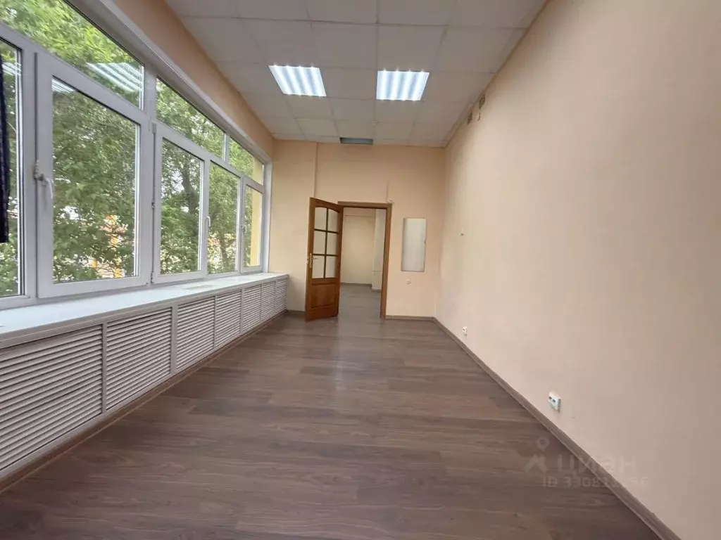 Помещение свободного назначения в Москва Стахановская ул., 7 (58 м) - Фото 1