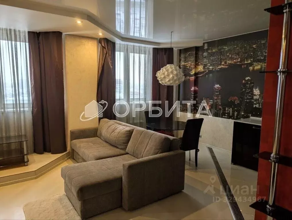 1-к кв. Тюменская область, Тюмень ул. Самарцева, 8 (52.0 м) - Фото 1