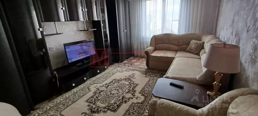 1-к кв. Белгородская область, Старый Оскол Макаренко мкр, 21 (40.0 м) - Фото 0
