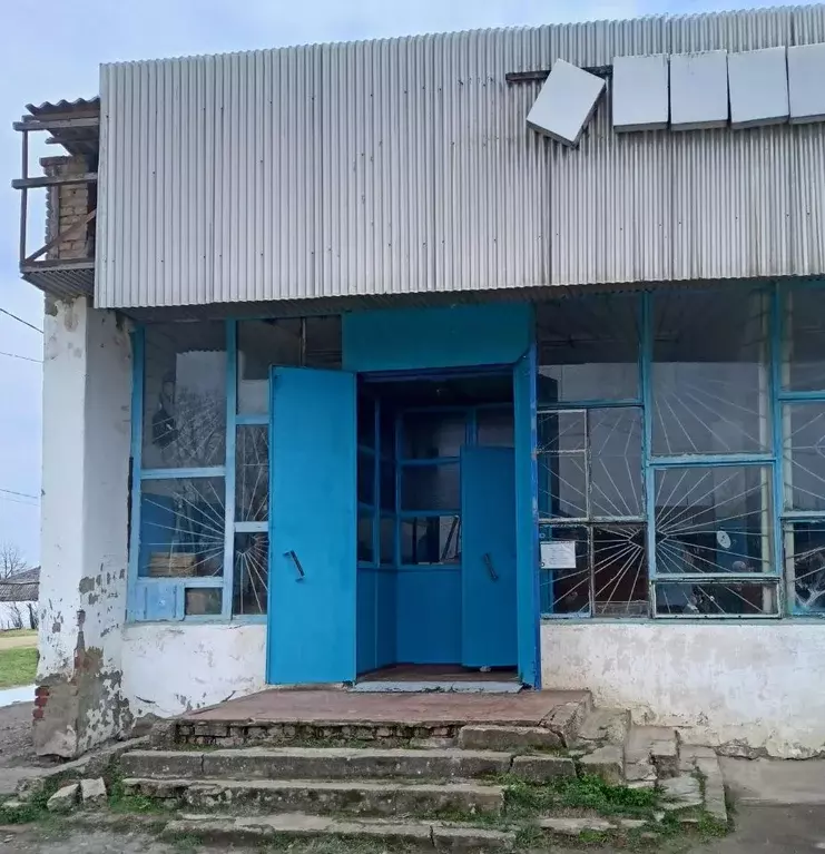 Помещение свободного назначения в Адыгея, Красногвардейский район, ... - Фото 1