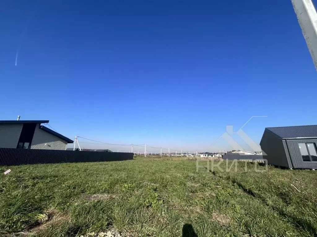 Участок в Ленинградская область, Гатчинский муниципальный округ, д. ... - Фото 1