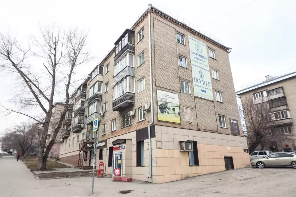 2-к кв. Алтайский край, Барнаул Красноармейский просп., 76 (43.6 м) - Фото 1