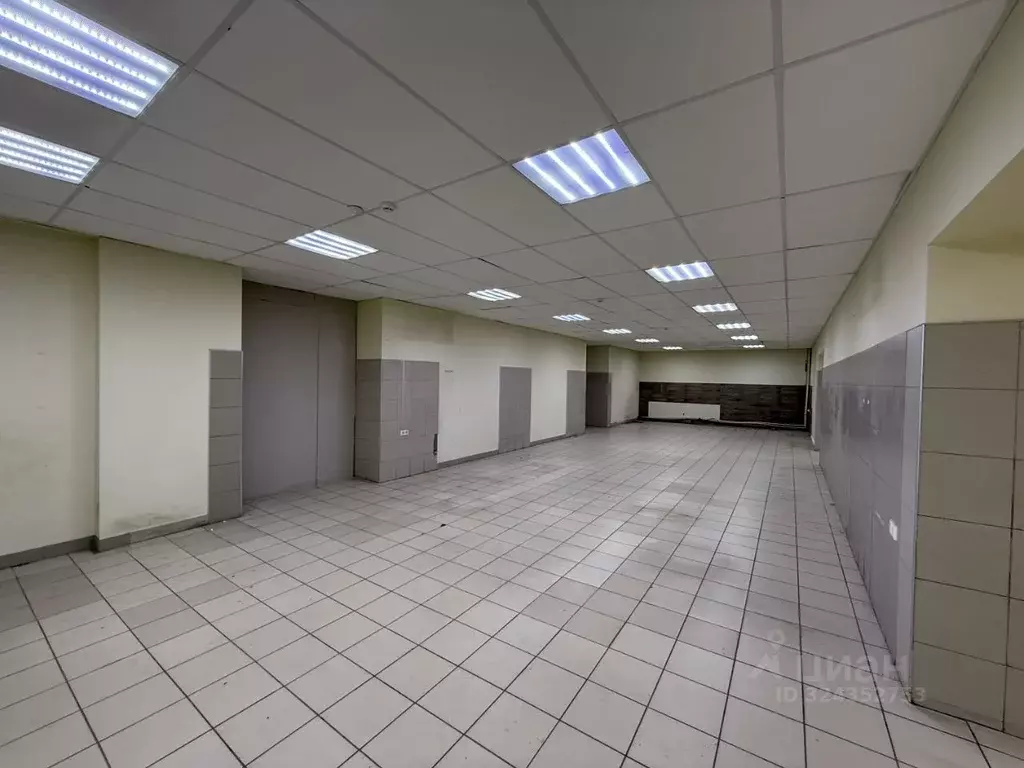 Помещение свободного назначения в Волгоградская область, ... - Фото 0