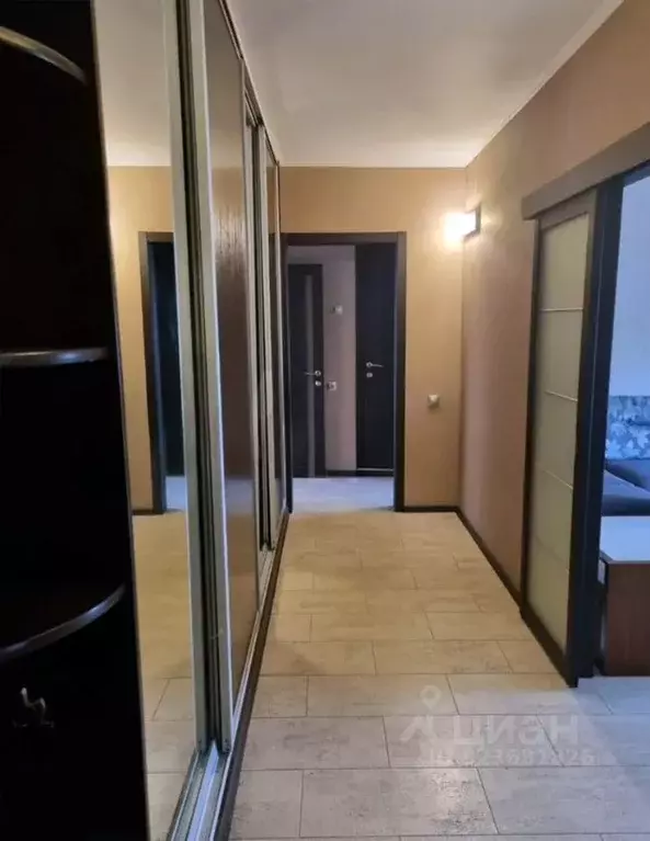 3-к кв. Красноярский край, Красноярск ул. Молокова, 68 (68.0 м) - Фото 2