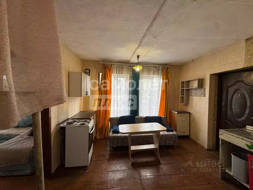 Дом в Алтайский край, Бийск ул. Максима Горького, 120 (30 м) - Фото 0