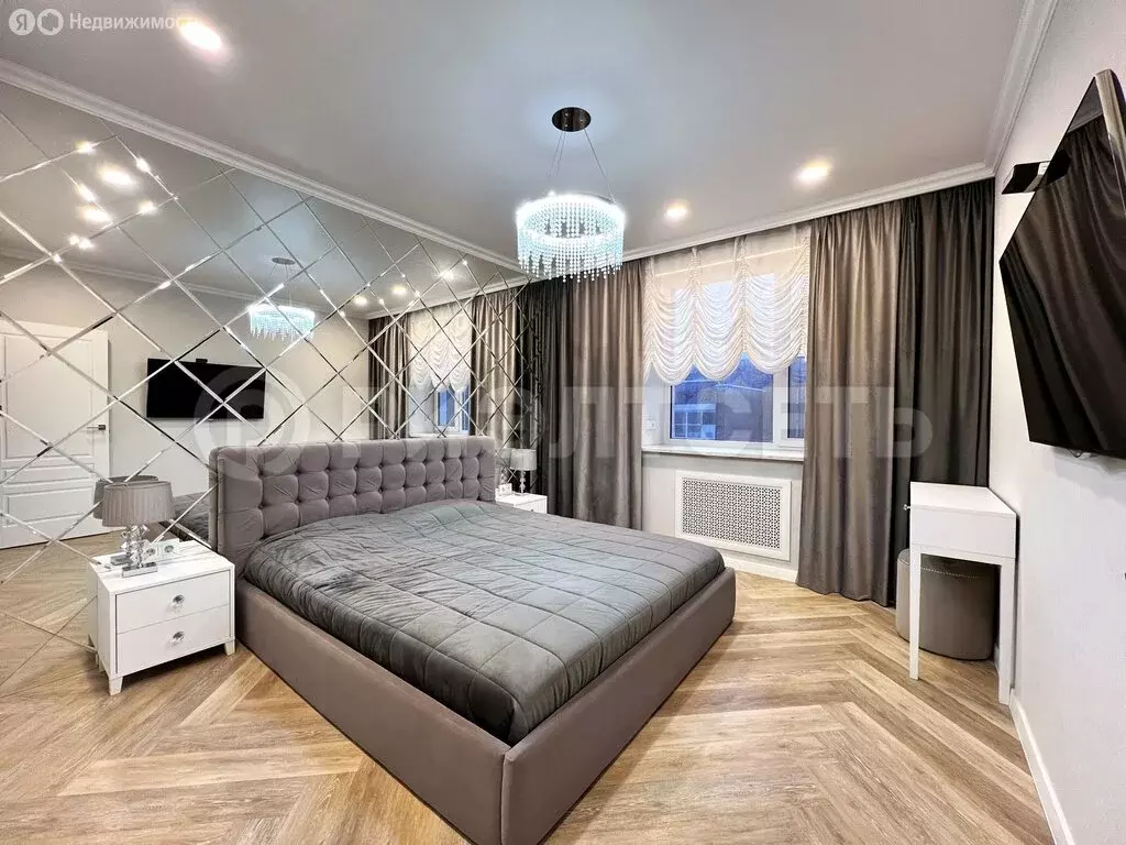 2-комнатная квартира: Мурманск, улица Капитана Егорова, 13 (57.1 м) - Фото 1