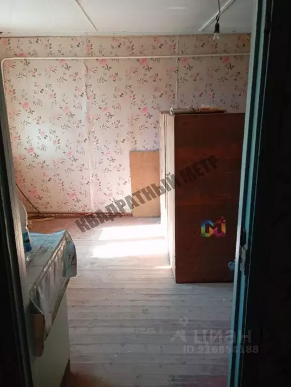 Дом в Калмыкия, Октябрьский район, пос. Большой Царын Школьная ул. (71 ... - Фото 0