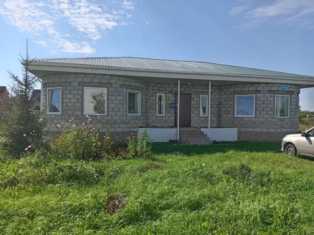 Дом в Омская область, Омский район, с. Дружино ул. Успешная, 3 (136 м) - Фото 1