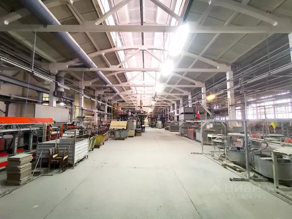 Производственное помещение в Башкортостан, Октябрьский ул. Кувыкина, ... - Фото 1