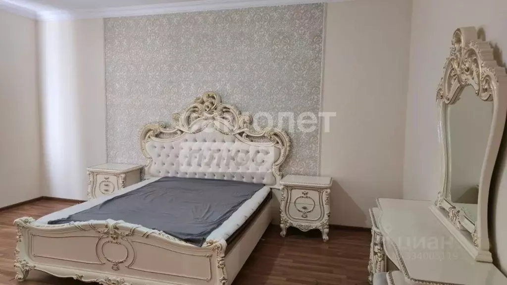 3-к кв. Дагестан, Махачкала ул. Перова, 24 (80.0 м) - Фото 1