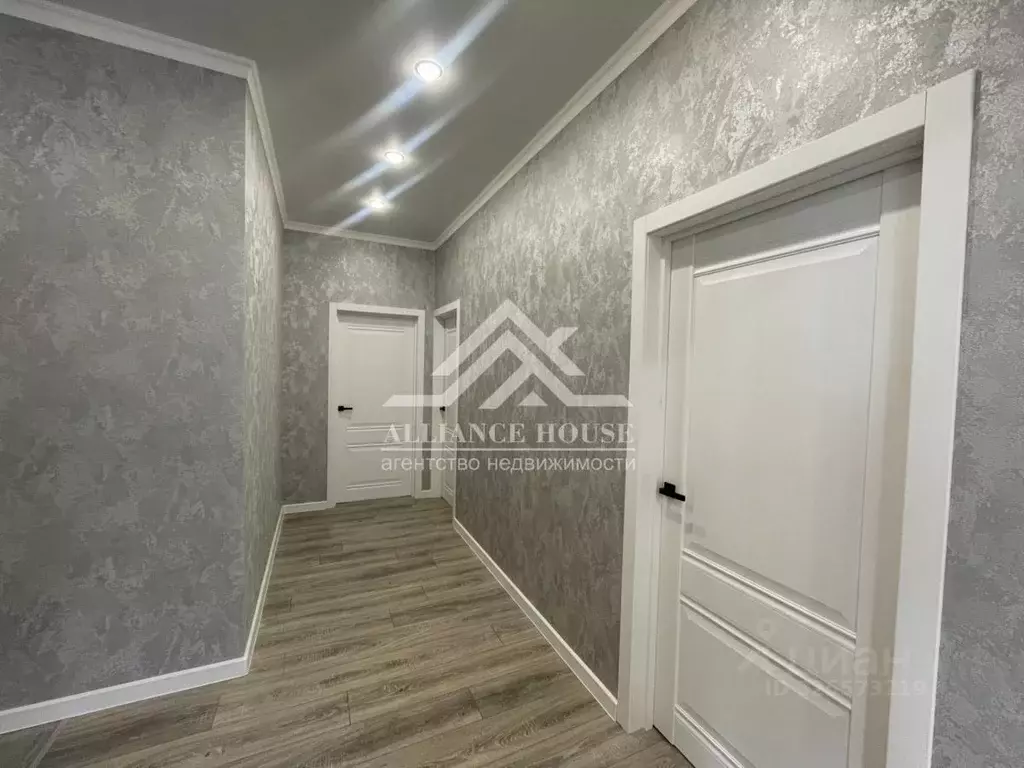 Дом в Татарстан, Казань Салмачи жилмассив, ул. Центральная (100 м) - Фото 1