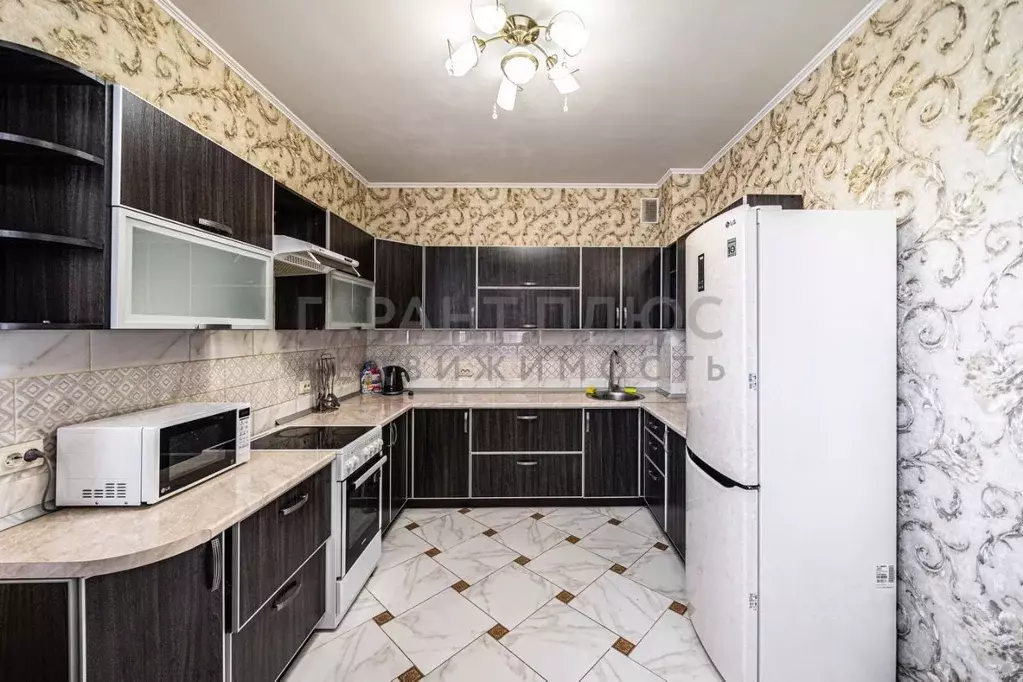 1-к кв. Липецкая область, Липецк просп. Победы, 103 (53.0 м) - Фото 2