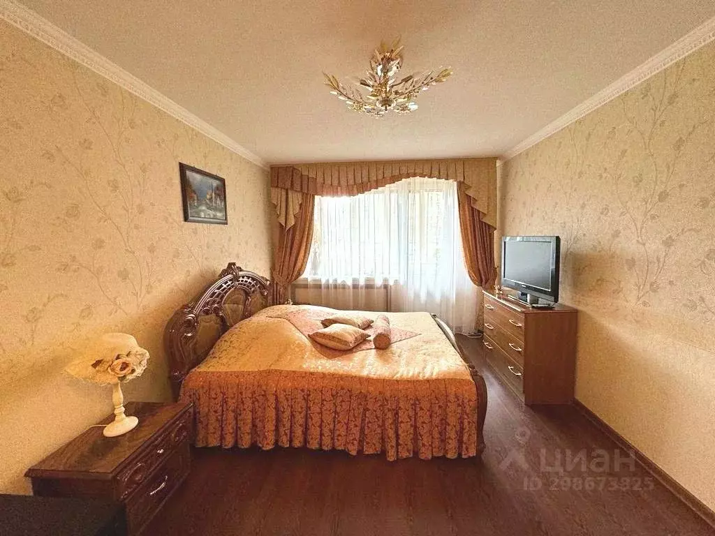 1-к кв. Ставропольский край, Кисловодск ул. Андрея Губина, 39 (36.0 м) - Фото 0