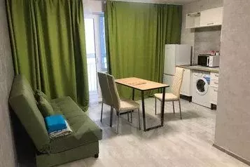 3-к кв. Свердловская область, Екатеринбург ул. Ракетная, 17 (70.0 м) - Фото 0