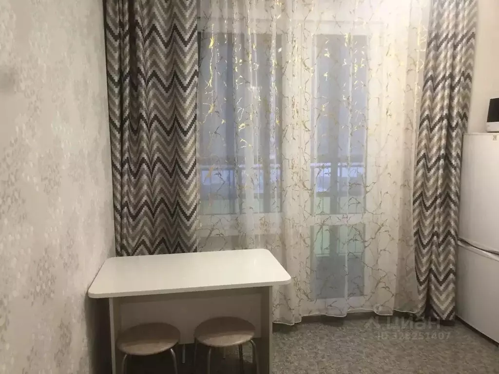 2-к кв. Татарстан, Казань ул. Альфии Авзаловой, 9 (50.0 м) - Фото 1