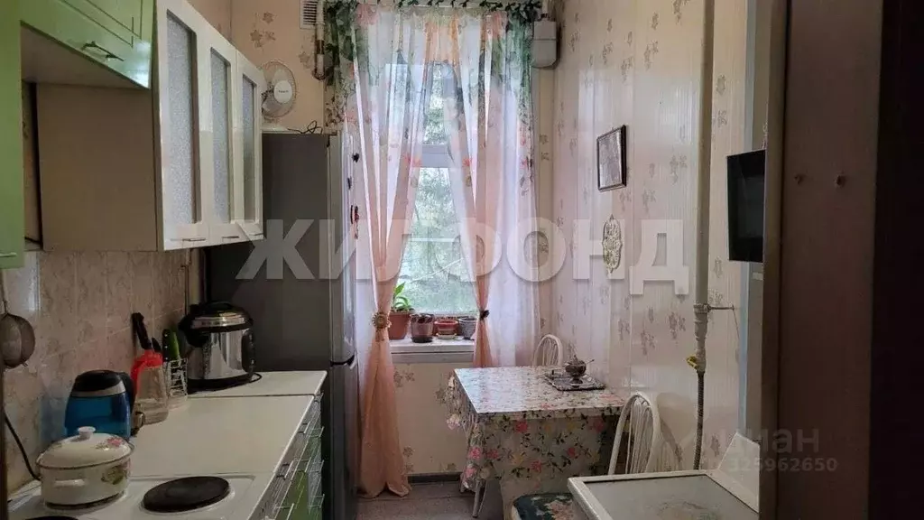 2-к кв. Новосибирская область, Мошково рп ул. Железнодорожная, 8 (53.0 ... - Фото 2