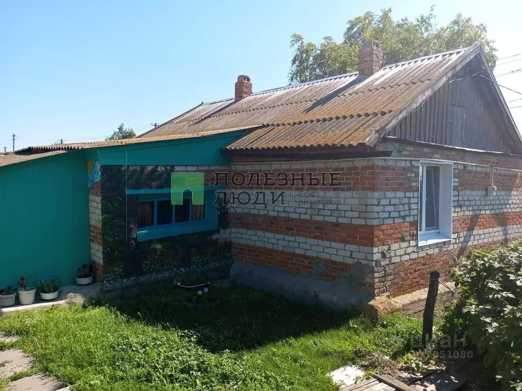 Дом в Саратовская область, Красноармейский район, Луганское ., Купить дом  Луганское, Красноармейский район, ID объекта - 50012670470