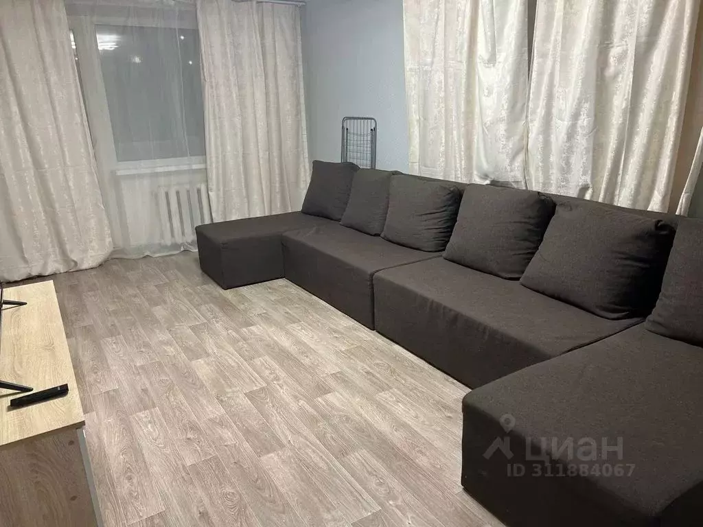 2-к кв. Пермский край, Губаха ул. Радищева, 3 (50.0 м) - Фото 1