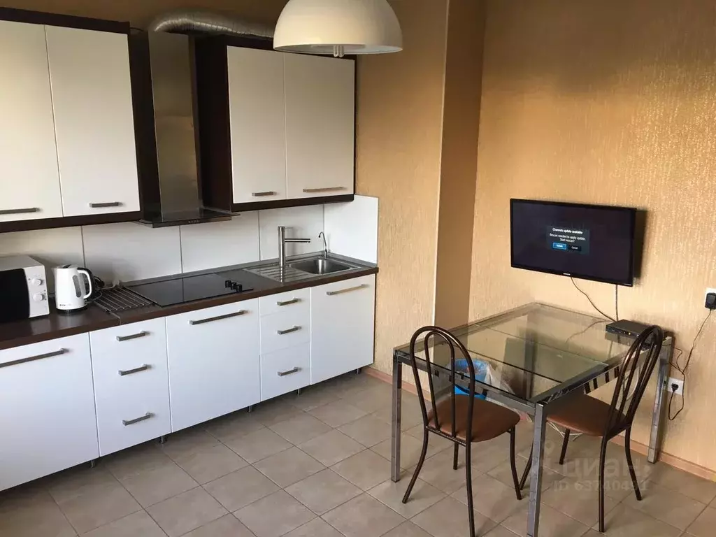 2-к кв. Краснодарский край, Геленджик Советская ул., 77 (70.0 м) - Фото 1