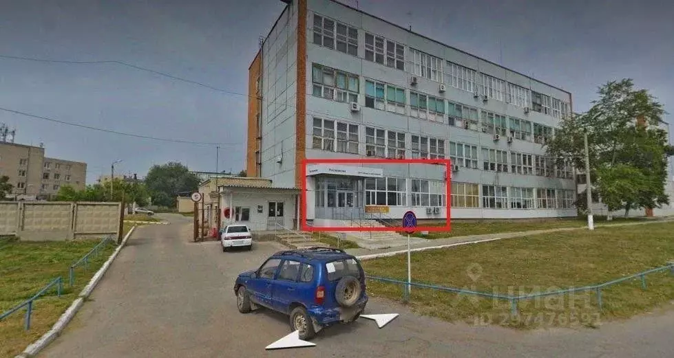 Помещение свободного назначения в Самарская область, Сызрань ул. ... - Фото 1