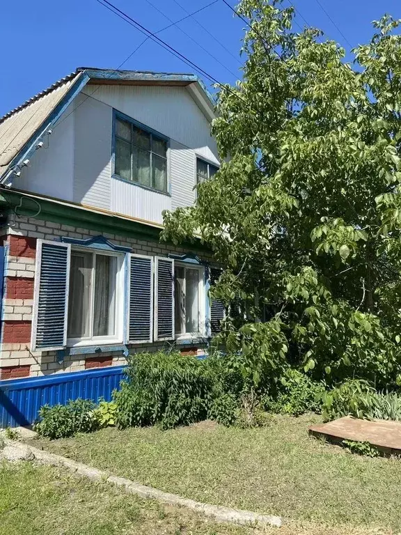 Дом в Саратовская область, Энгельс проезд 2-й Пристанской, 10 (76 м) - Фото 0