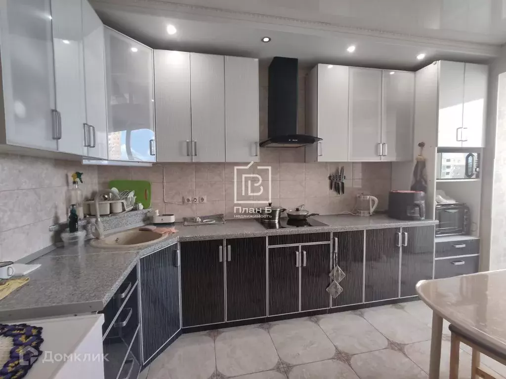 Продаётся 2-к квартира, 60.4 м - Фото 0