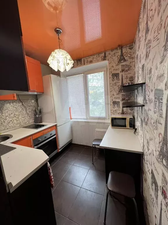 2-к. квартира, 46 м, 1/5 эт. - Фото 1