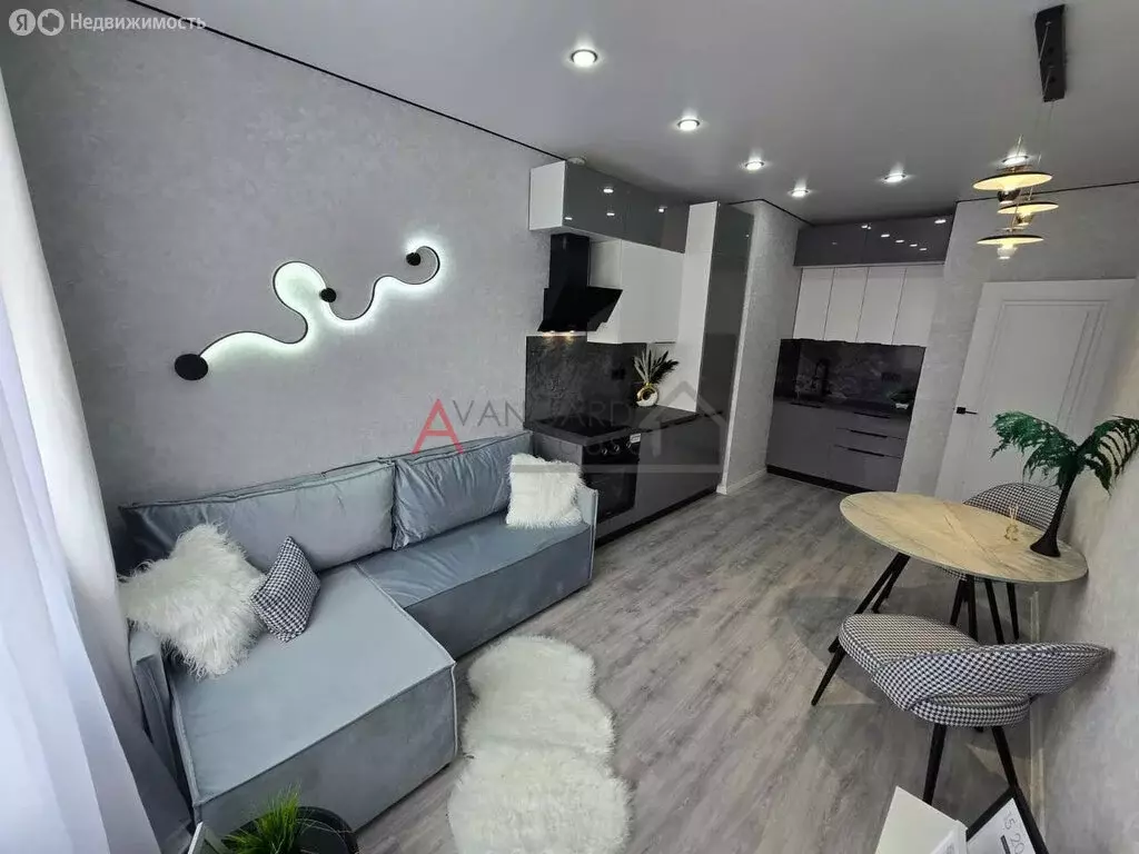 1-комнатная квартира: Берёзовый, Целиноградская улица, 2И (42 м) - Фото 1