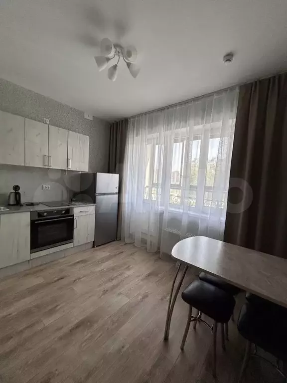 1-к. квартира, 37 м, 2/10 эт. - Фото 0
