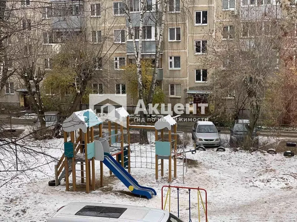 3-к кв. Ивановская область, Иваново ул. Володарского, 34А (49.0 м) - Фото 0