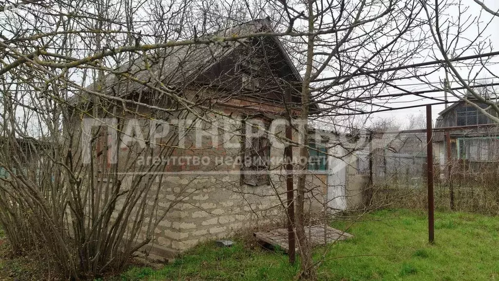 Участок в посёлок городского типа Ильский, Юбилейная улица (9 м) - Фото 1