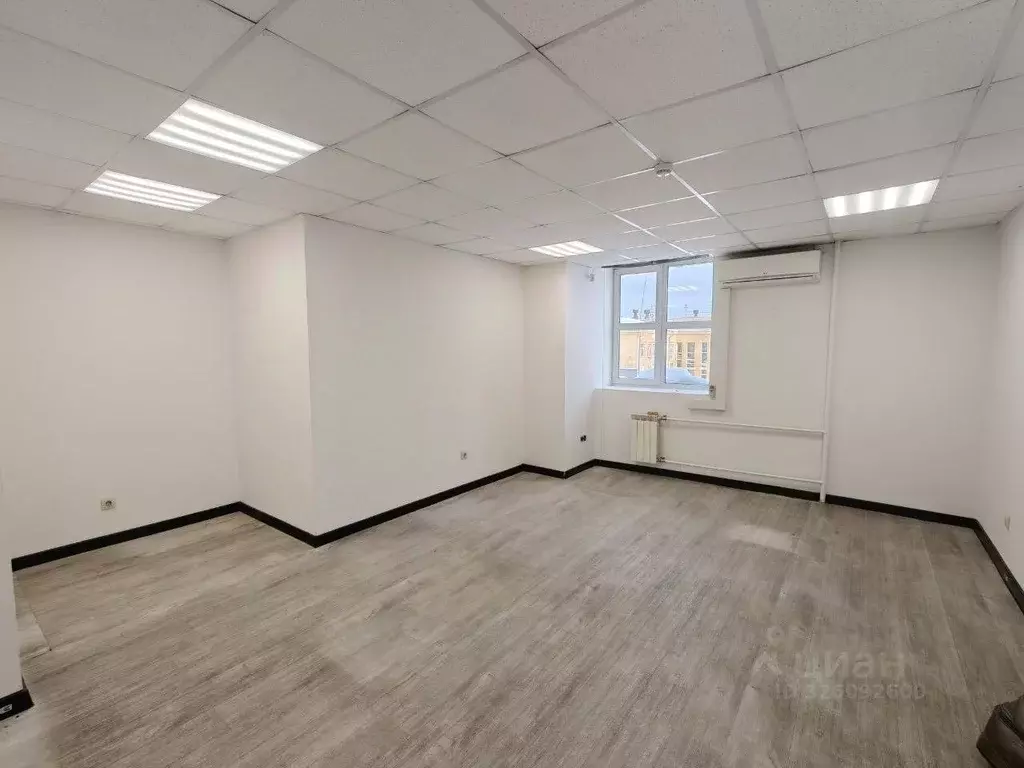 Офис в Свердловская область, Екатеринбург просп. Ленина, 50 (142 м) - Фото 1