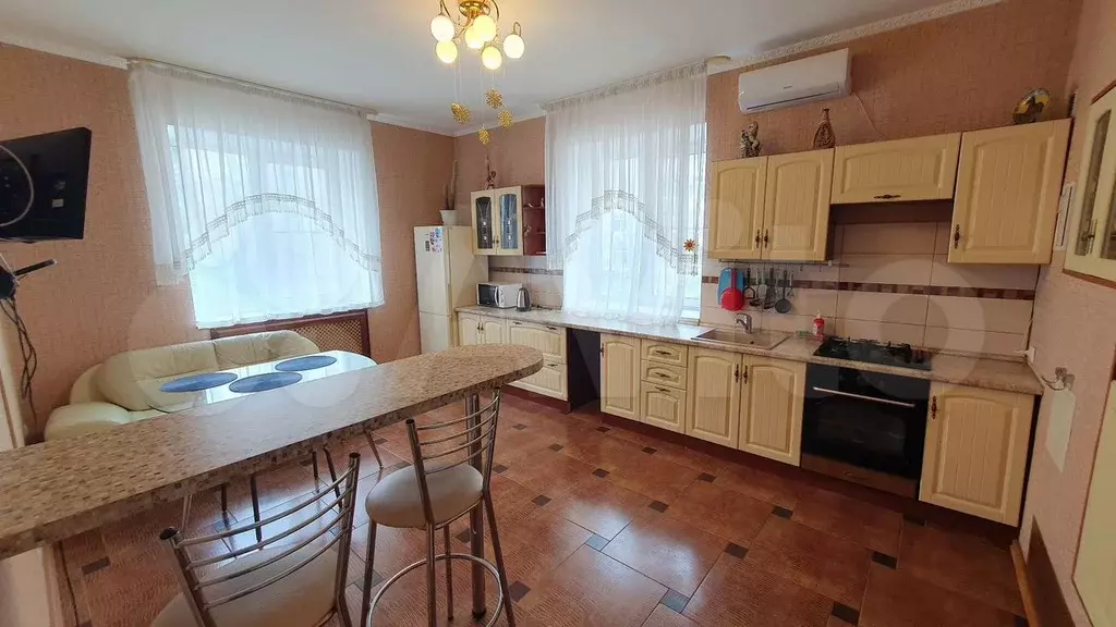 2-к. квартира, 88,1 м, 2/9 эт. - Фото 0