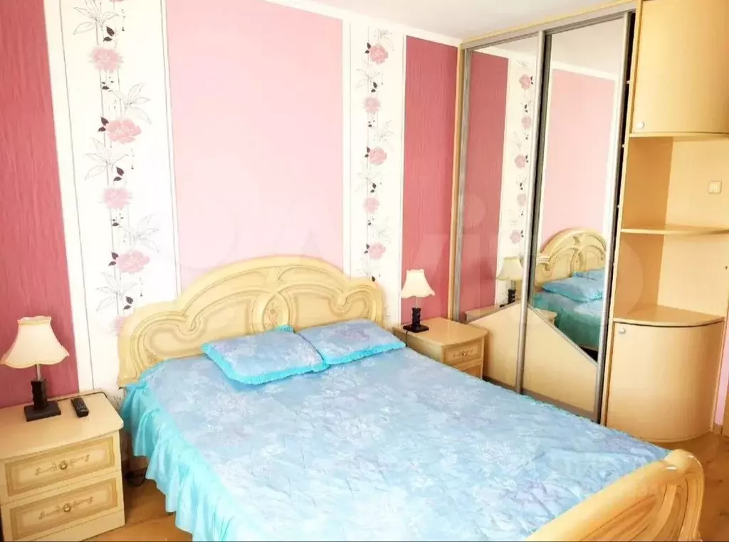 2-к кв. Курганская область, Курган Заозерный жилрайон, 6-й мкр, 1 ... - Фото 0