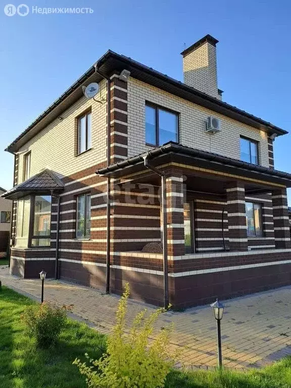 Дом в деревня Новоподклетное, улица Маршала Одинцова, 9 (257.7 м) - Фото 1