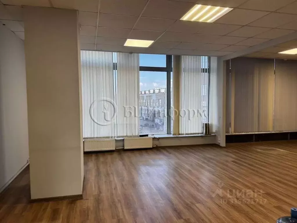 Офис в Санкт-Петербург Пироговская наб., 21 (220 м) - Фото 0