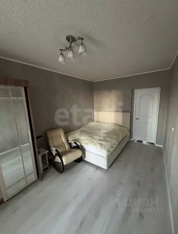 4-к кв. Приморский край, Владивосток ул. Черняховского, 21 (82.4 м) - Фото 1