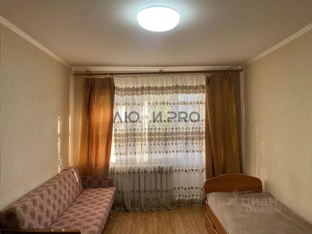 2-к кв. Башкортостан, Уфа Революционная ул., 82 (42.1 м) - Фото 1