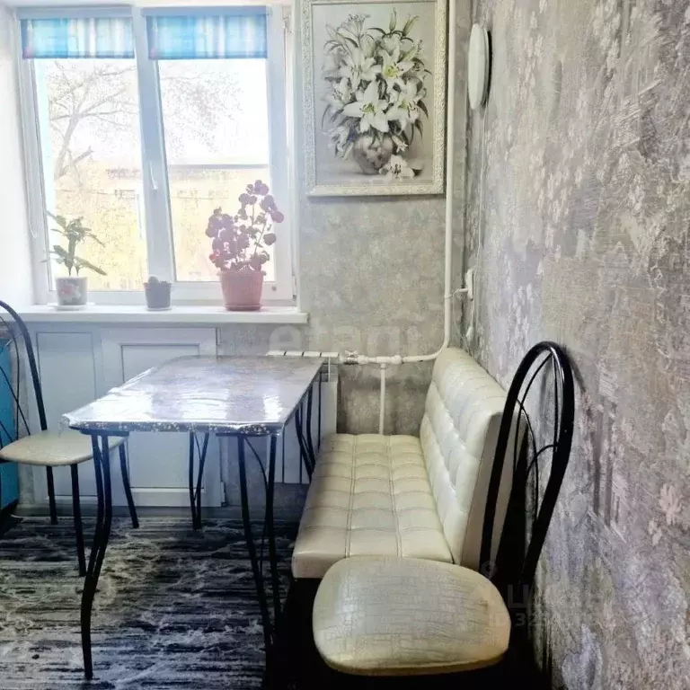 3-к кв. Челябинская область, Миасс ул. Малышева, 7 (51.4 м) - Фото 2