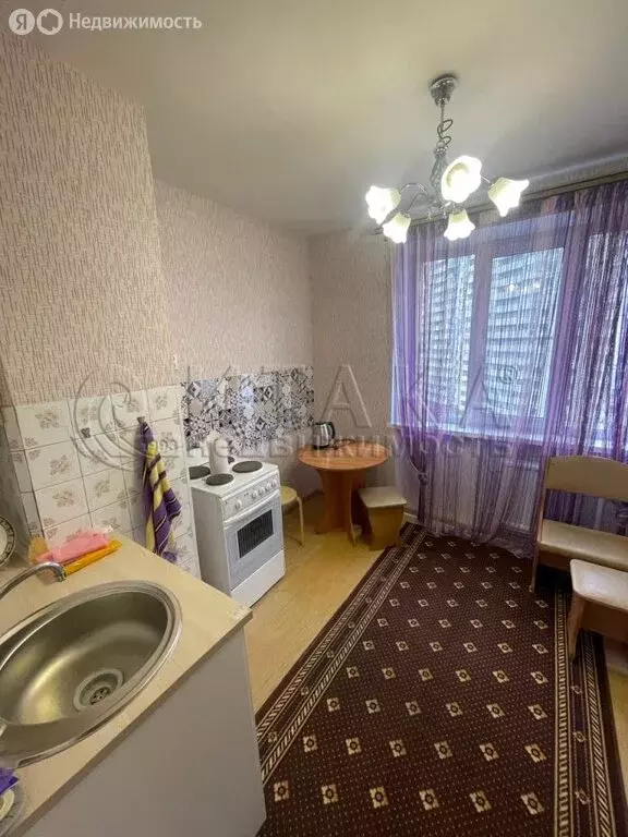 1-комнатная квартира: Санкт-Петербург, улица Уточкина, 2к2 (33.6 м) - Фото 0