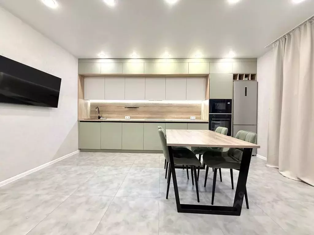 1-к кв. Кировская область, Киров Советская ул., 67а (58.2 м) - Фото 2